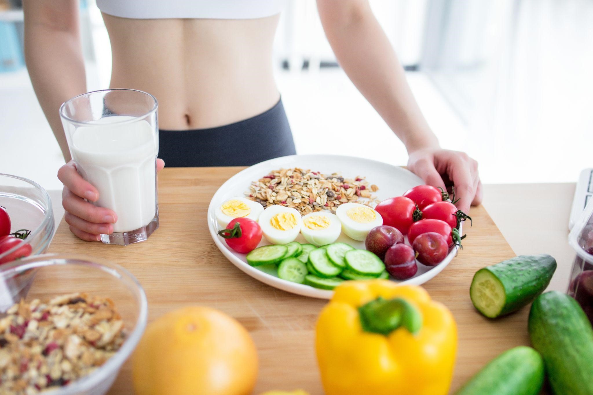 炭水化物ダイエットにおすすめな食べ物とは｜気になる効果と健康的に減量する方法